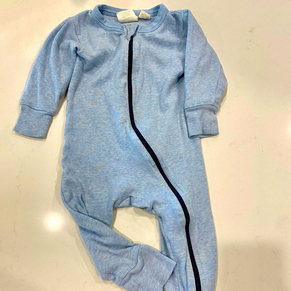 Parade Organics zip front pajamas - 12-18 months